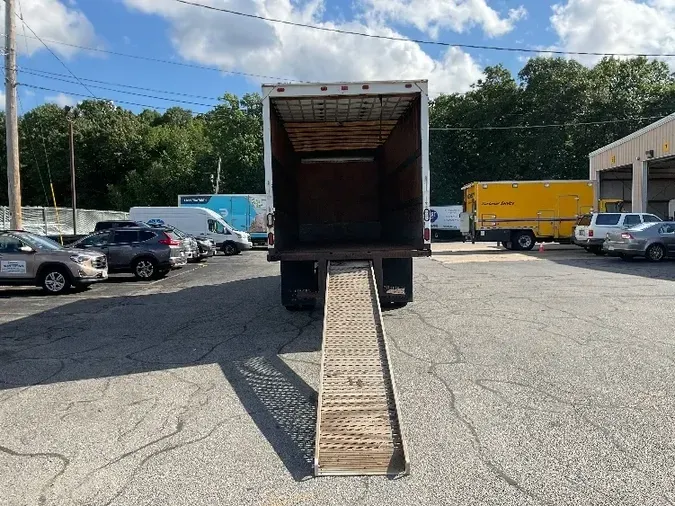 2006 STERLING TRUCK CORP ACTERRA