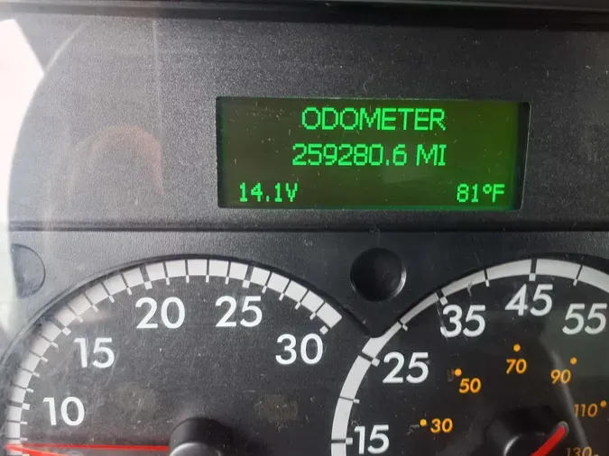 2020 FREIGHTLINER/MERCEDES M2 106