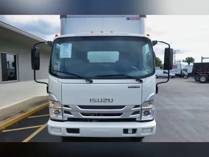 2025 Isuzu NRR