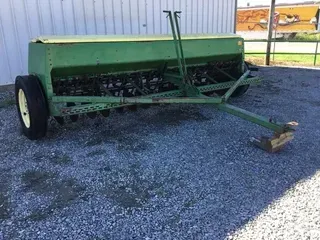 John Deere 8350