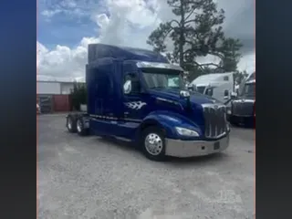 2023 PETERBILT 579