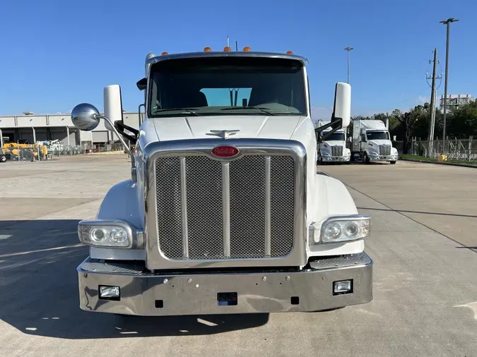 2018 Peterbilt 567