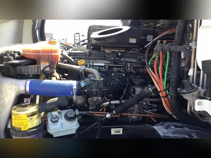 2022 Freightliner Cascadia 12617d5144c8c0177e0de4f2a4313cb0f78