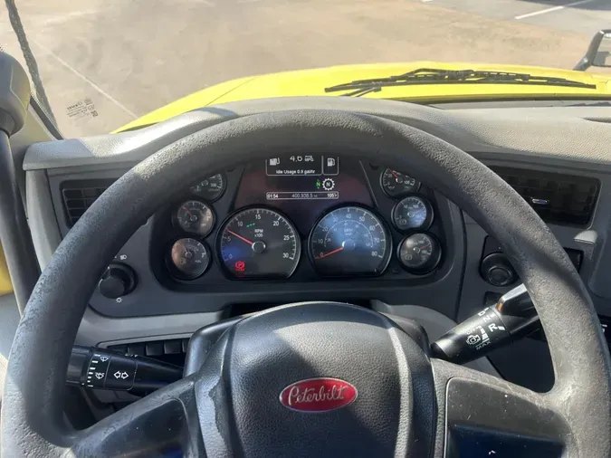 2021 Peterbilt 579