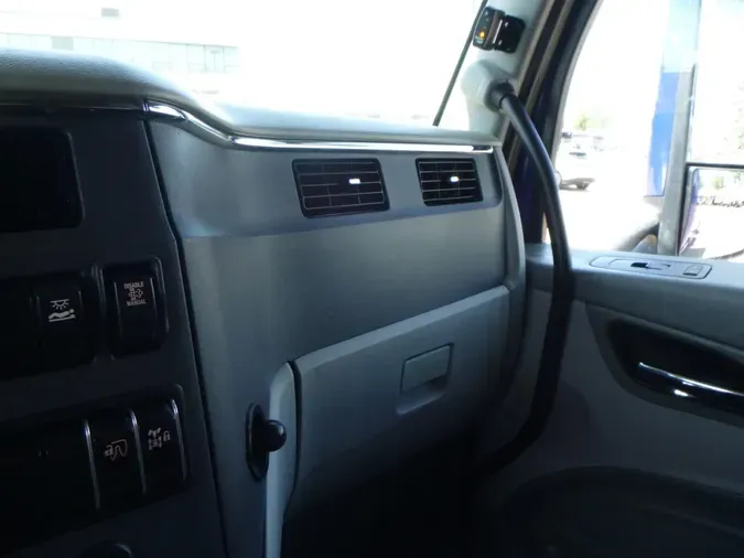 2022 Peterbilt 579