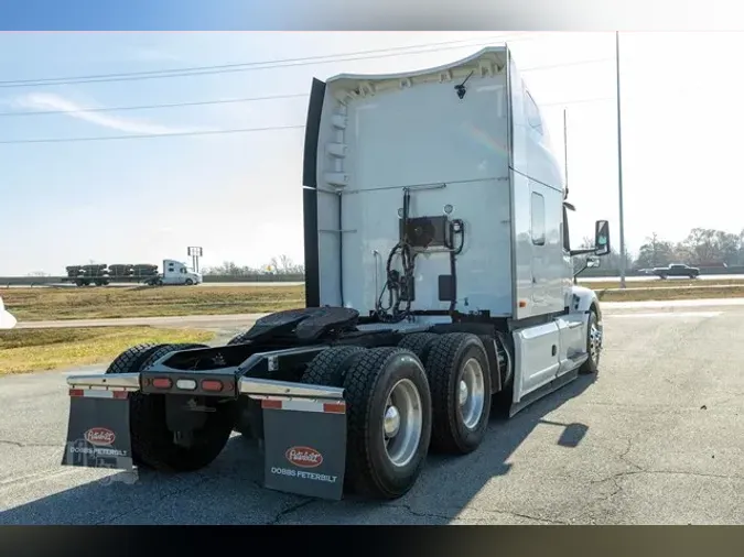 2022 PETERBILT 579