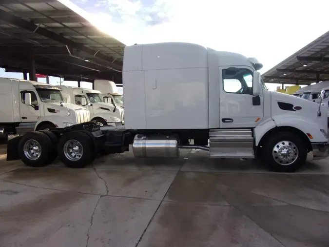 2020 Peterbilt 579