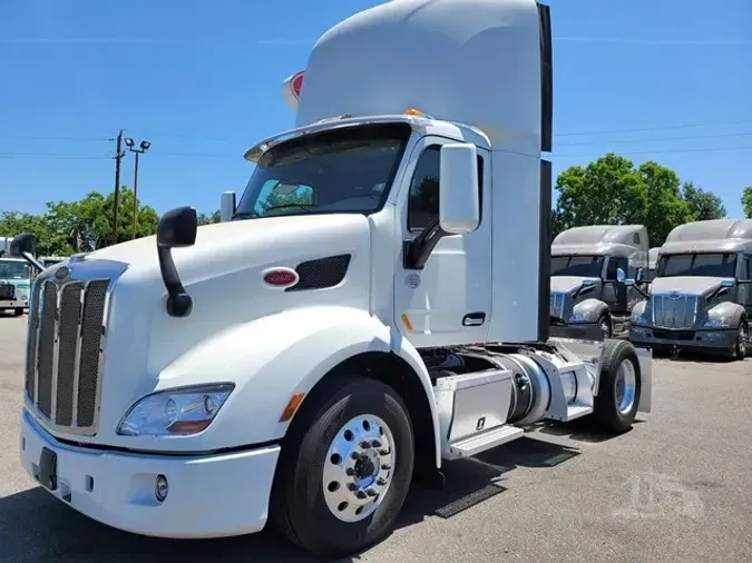 2021 PETERBILT 579