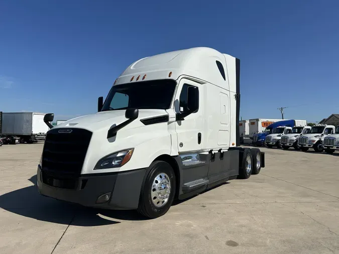 2020 Freightliner Cascadia