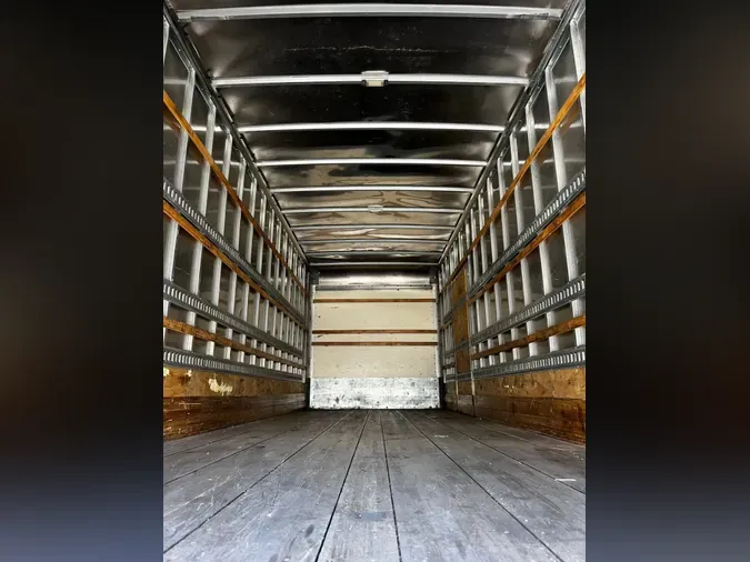 2019 NAVISTAR INTERNATIONAL 4300
