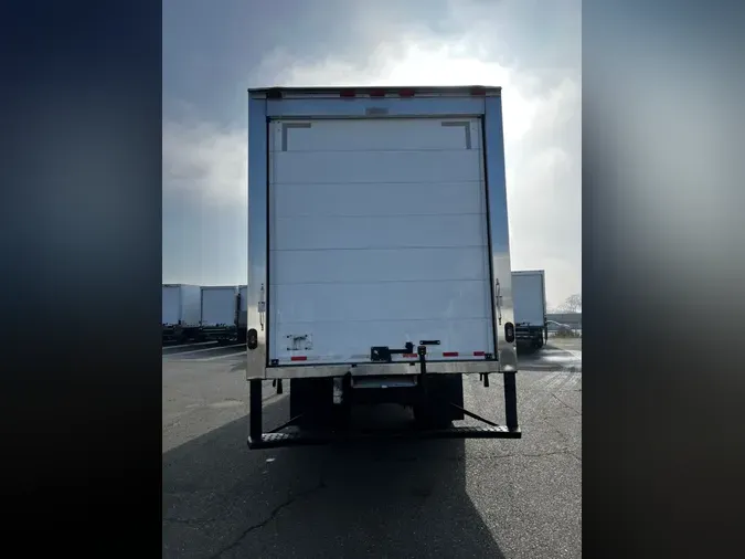 2020 FREIGHTLINER/MERCEDES M2 106