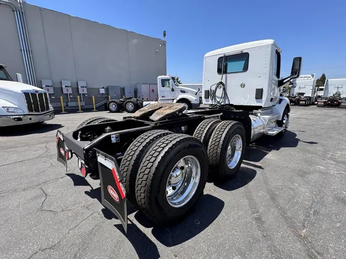 2021 Peterbilt 579