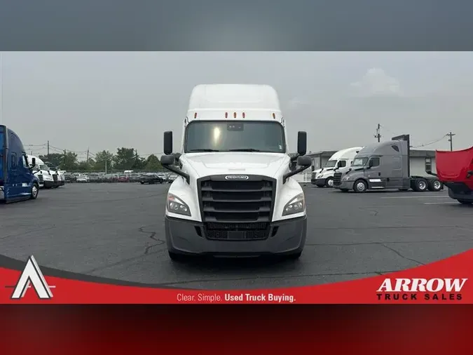 2021 FREIGHTLINER CA126