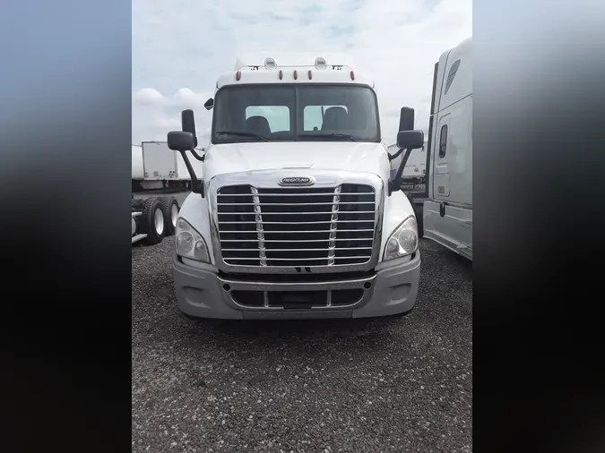 2014 FREIGHTLINER/MERCEDES CASCADIA 125