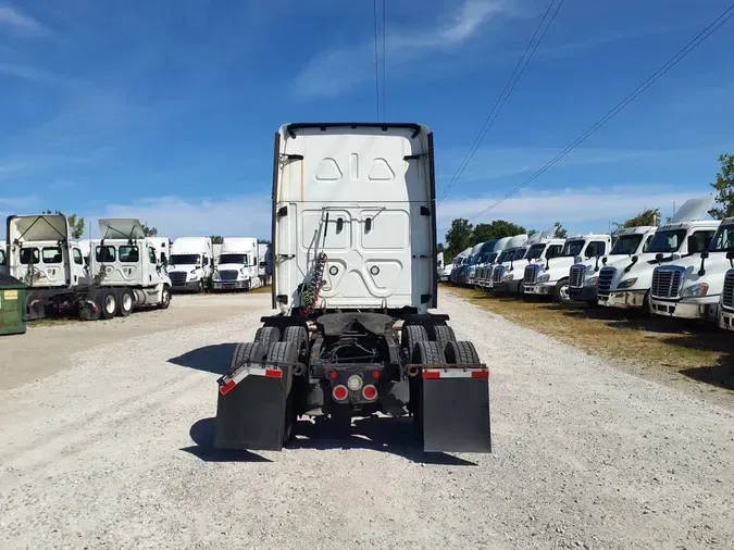 2020 FREIGHTLINER NEW CASCADIA PX12664