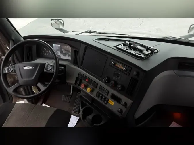 2021 Freightliner Cascadia