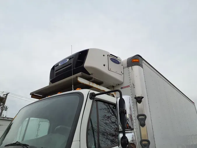 2018 FREIGHTLINER/MERCEDES M2 106