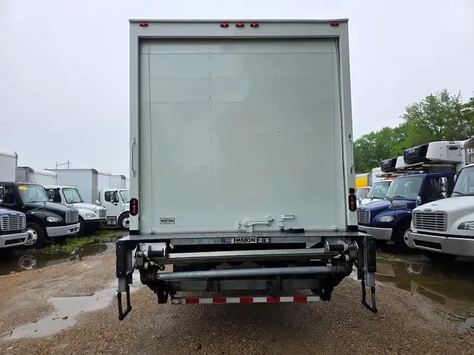 2019 FREIGHTLINER M2 106