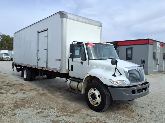 2019 NAVISTAR INTERNATIONAL 4300