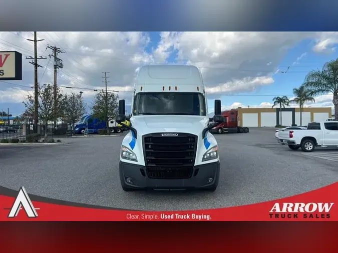 2021 FREIGHTLINER CA126