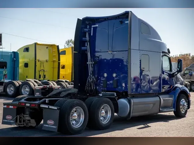 2021 PETERBILT 579