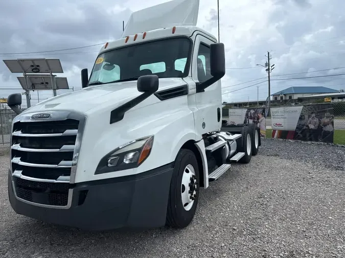 2020 FREIGHTLINER/MERCEDES NEW CASCADIA PX1266417fc74808e174e196f0ebb1eaf12331e