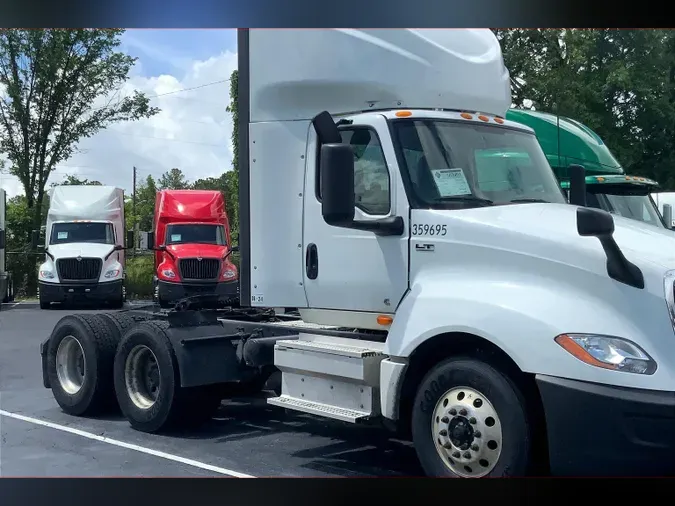2020 INT LT625 6x41800e3ab9bcab06155b4996f0229616c