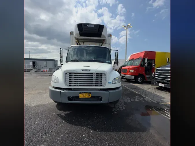 2019 FREIGHTLINER M2 106