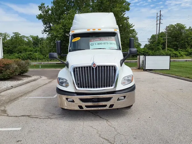 2019 NAVISTAR INTERNATIONAL LT625 SLPR CAB