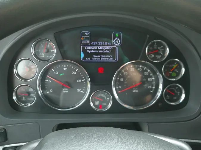 2022 Kenworth T6801806e48c11855d3e4bee9ea1338bc16d