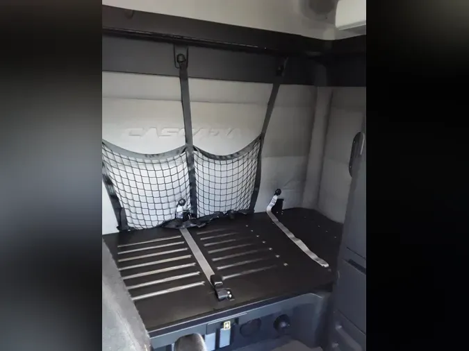 2019 FREIGHTLINER CASCADIA