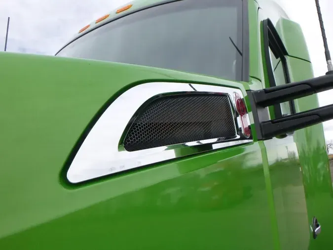 2022 Kenworth T68018111354cdaae243c49837a4e4e16985