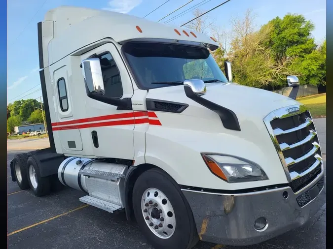 2020 FREIGHTLINER/MERCEDES NEW CASCADIA 116
