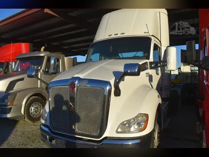 2018 KENWORTH T680