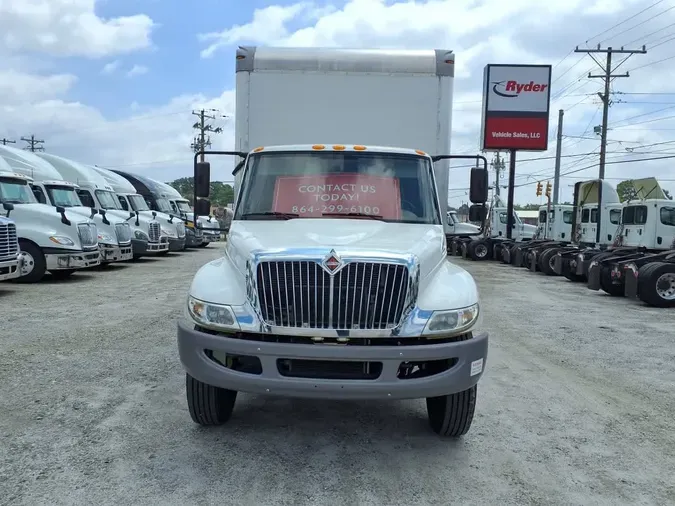 2019 NAVISTAR INTERNATIONAL 4300