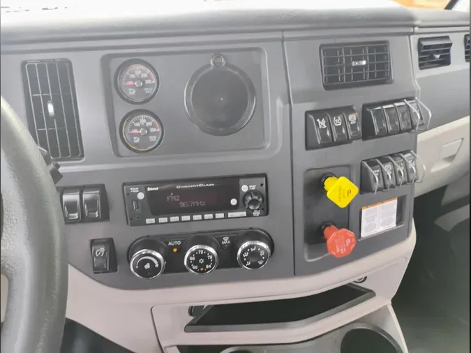 2022 Peterbilt 579