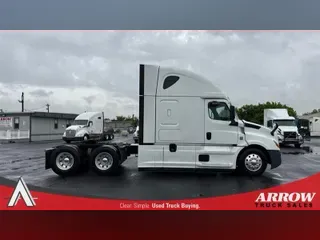 2020 FREIGHTLINER CA126