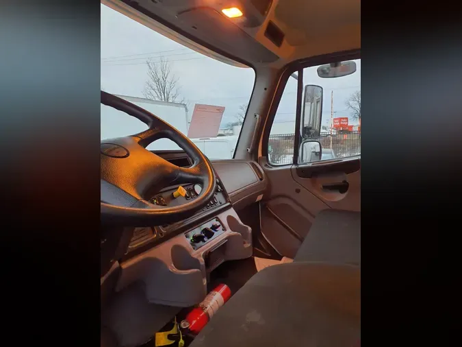 2019 FREIGHTLINER/MERCEDES 108SD