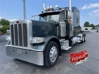 2020 PETERBILT 389