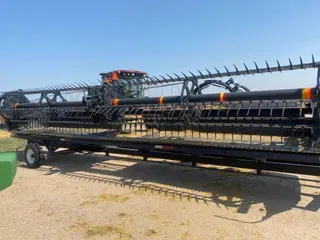 2015 MacDon D65