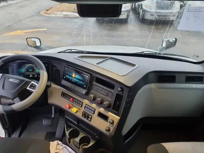 2022 FREIGHTLINER/MERCEDES NEW CASCADIA PX12664