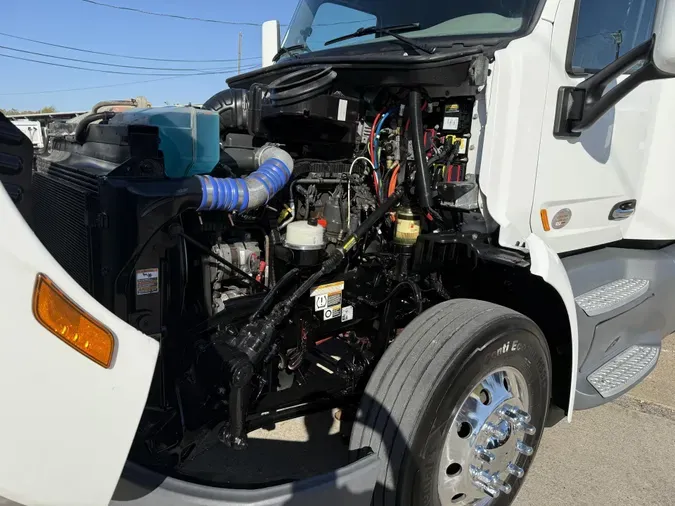 2021 Peterbilt 5791829f074fd1226bf22e4c45c3ac2686d