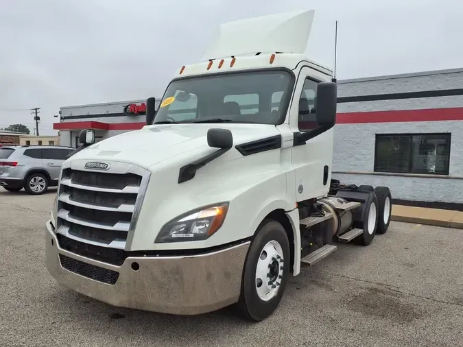 2020 FREIGHTLINER/MERCEDES NEW CASCADIA PX12664182d74c4b5ef30ea3728097085fe8c99