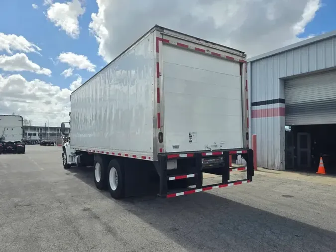2019 FREIGHTLINER/MERCEDES M2 106