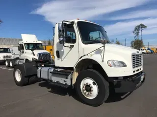 2016 Freightliner M2