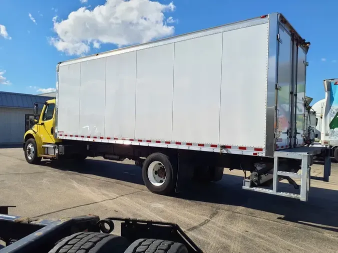 2016 FREIGHTLINER/MERCEDES M2 106