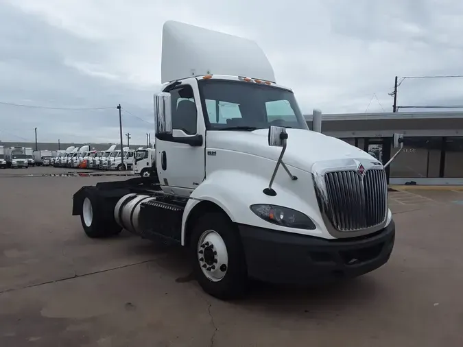 2020 NAVISTAR INTERNATIONAL RH613 DAYCAB S/A