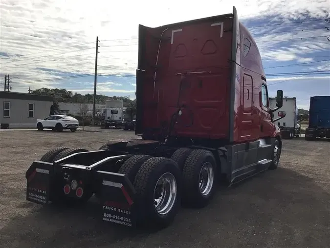 2020 FREIGHTLINER CASCADIA