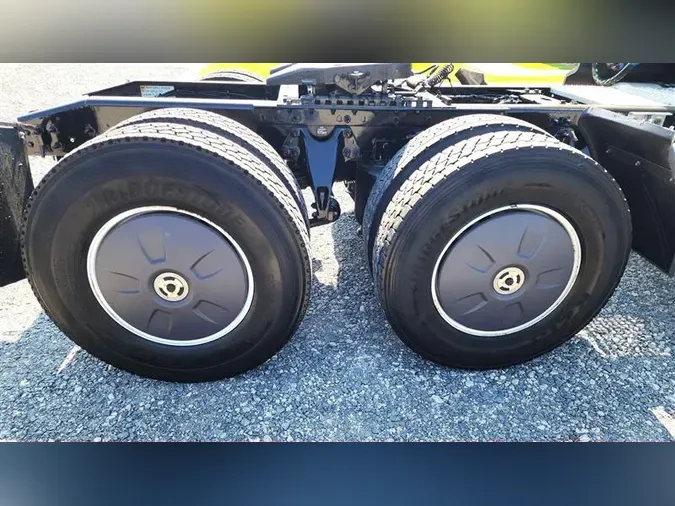 2022 INTERNATIONAL LT625