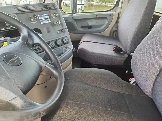 2019 FREIGHTLINER/MERCEDES CASCADIA 125